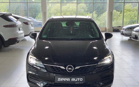 Opel Astra K, 2020 год, 1 749 000 рублей, 2 фотография