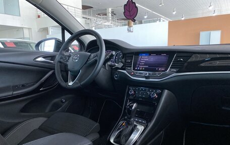 Opel Astra K, 2020 год, 1 749 000 рублей, 9 фотография