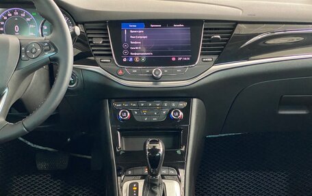 Opel Astra K, 2020 год, 1 749 000 рублей, 23 фотография