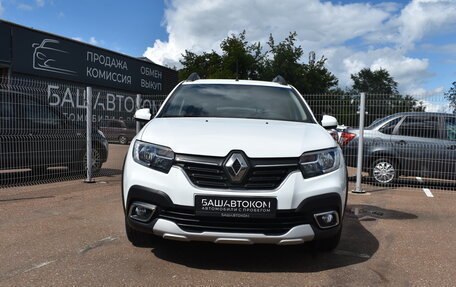 Renault Sandero II рестайлинг, 2021 год, 1 340 000 рублей, 2 фотография