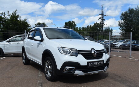 Renault Sandero II рестайлинг, 2021 год, 1 340 000 рублей, 3 фотография