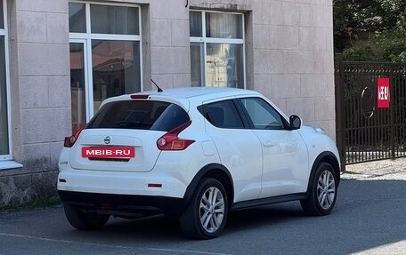 Nissan Juke II, 2011 год, 920 000 рублей, 3 фотография