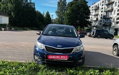 KIA Rio III рестайлинг, 2016 год, 850 000 рублей, 3 фотография