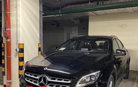 Mercedes-Benz GLA, 2018 год, 2 900 000 рублей, 2 фотография
