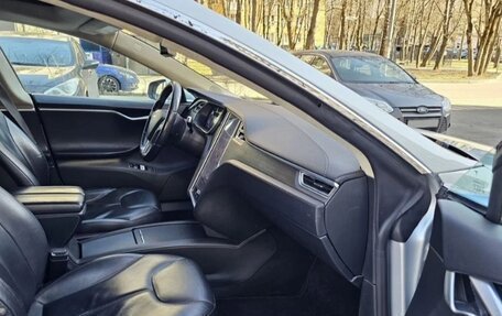 Tesla Model S I, 2014 год, 1 500 000 рублей, 9 фотография