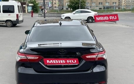 Toyota Camry, 2018 год, 2 950 000 рублей, 6 фотография