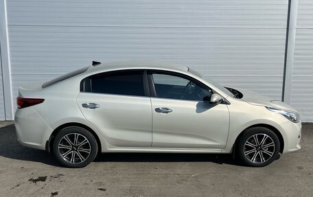 KIA Rio IV, 2018 год, 1 450 000 рублей, 4 фотография