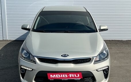 KIA Rio IV, 2018 год, 1 450 000 рублей, 2 фотография