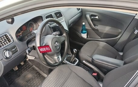 Volkswagen Polo VI (EU Market), 2013 год, 1 000 000 рублей, 11 фотография