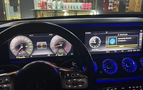 Mercedes-Benz E-Класс, 2019 год, 3 600 000 рублей, 14 фотография