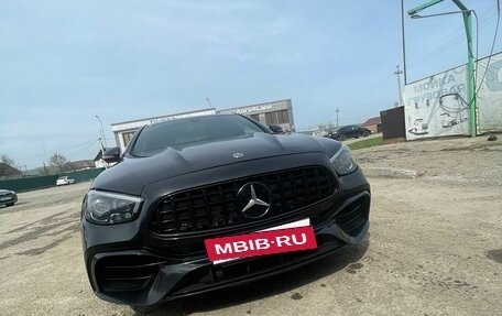Mercedes-Benz E-Класс, 2019 год, 3 600 000 рублей, 6 фотография