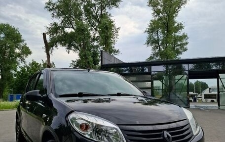 Renault Sandero I, 2010 год, 490 000 рублей, 1 фотография