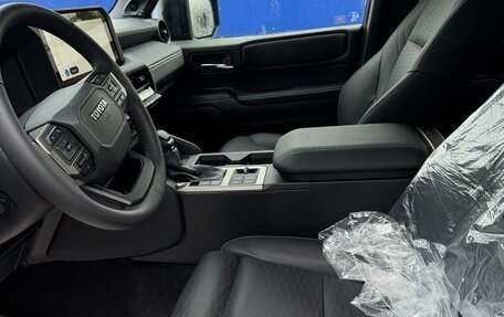 Toyota Land Cruiser Prado, 2024 год, 8 500 000 рублей, 15 фотография