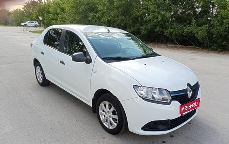 Renault Logan II, 2015 год, 720 000 рублей, 5 фотография