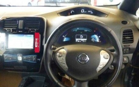 Nissan Leaf I, 2017 год, 890 000 рублей, 7 фотография