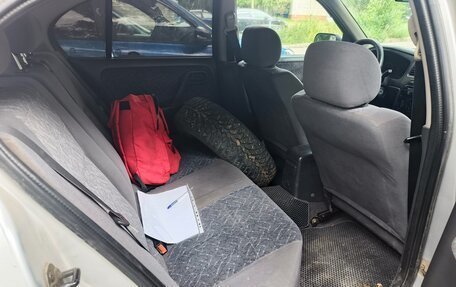Nissan Primera II рестайлинг, 1996 год, 170 000 рублей, 3 фотография
