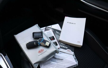 KIA cee'd III, 2021 год, 2 360 000 рублей, 21 фотография