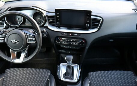 KIA cee'd III, 2021 год, 2 360 000 рублей, 13 фотография