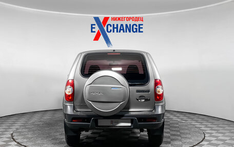 Chevrolet Niva I рестайлинг, 2013 год, 577 000 рублей, 5 фотография
