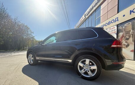 Volkswagen Touareg III, 2014 год, 2 900 000 рублей, 2 фотография
