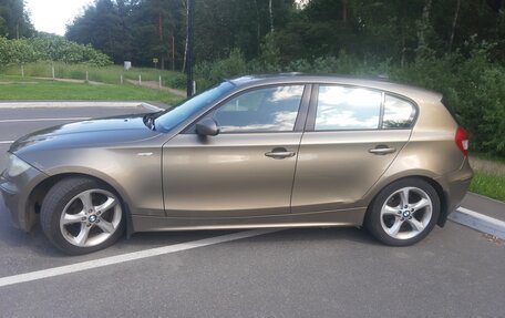 BMW 1 серия, 2006 год, 800 000 рублей, 4 фотография