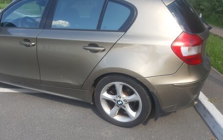 BMW 1 серия, 2006 год, 800 000 рублей, 5 фотография