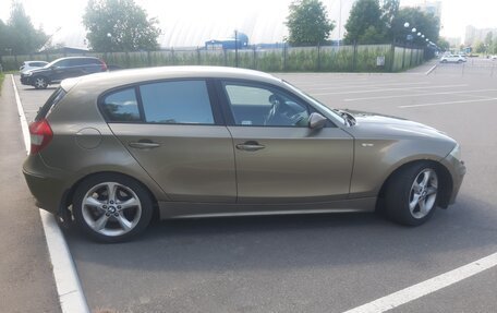 BMW 1 серия, 2006 год, 800 000 рублей, 10 фотография