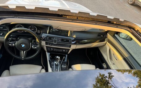 BMW 5 серия, 2015 год, 2 200 000 рублей, 11 фотография