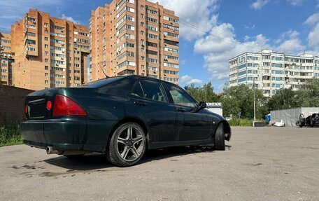 Lexus IS II рестайлинг 2, 1999 год, 850 000 рублей, 6 фотография