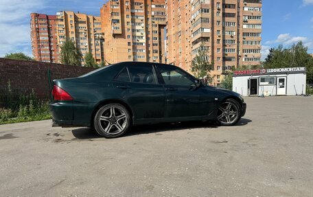 Lexus IS II рестайлинг 2, 1999 год, 850 000 рублей, 7 фотография