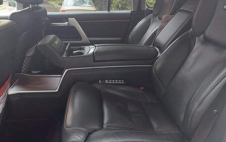 Toyota Land Cruiser 200, 2017 год, 6 800 000 рублей, 17 фотография