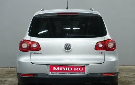 Volkswagen Tiguan I, 2010 год, 890 000 рублей, 6 фотография