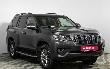 Toyota Land Cruiser Prado 150 рестайлинг 2, 2018 год, 4 750 000 рублей, 3 фотография