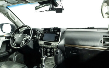 Toyota Land Cruiser Prado 150 рестайлинг 2, 2018 год, 4 750 000 рублей, 9 фотография