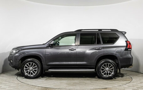 Toyota Land Cruiser Prado 150 рестайлинг 2, 2018 год, 4 750 000 рублей, 8 фотография
