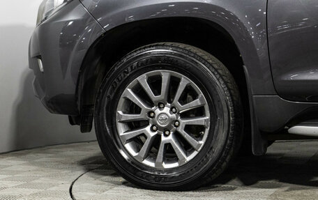 Toyota Land Cruiser Prado 150 рестайлинг 2, 2018 год, 4 750 000 рублей, 34 фотография