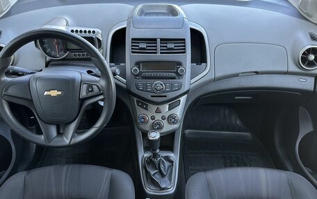 Chevrolet Aveo III, 2013 год, 740 480 рублей, 10 фотография