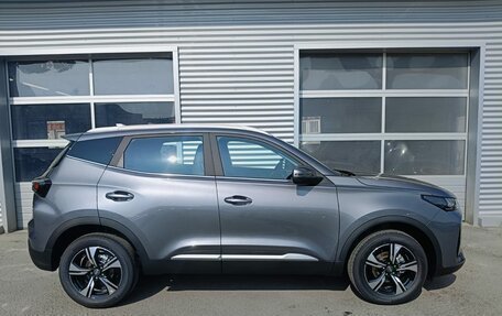Chery Tiggo 4 I рестайлинг, 2025 год, 2 420 000 рублей, 4 фотография