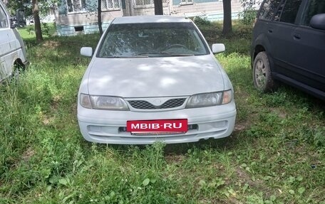 Nissan Almera, 1999 год, 95 000 рублей, 2 фотография