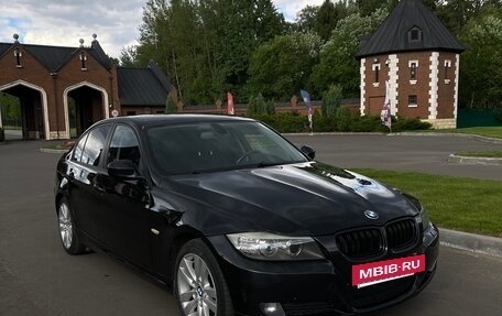 BMW 3 серия, 2008 год, 900 000 рублей, 2 фотография
