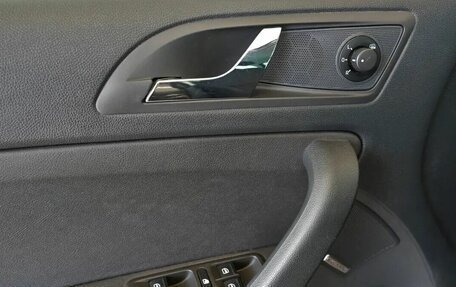 Skoda Yeti I рестайлинг, 2013 год, 815 000 рублей, 11 фотография