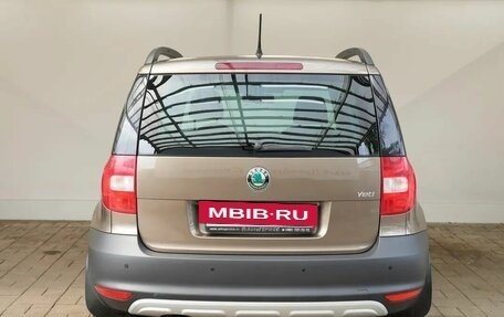 Skoda Yeti I рестайлинг, 2013 год, 815 000 рублей, 3 фотография