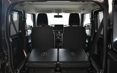 Suzuki Jimny, 2021 год, 2 370 000 рублей, 9 фотография