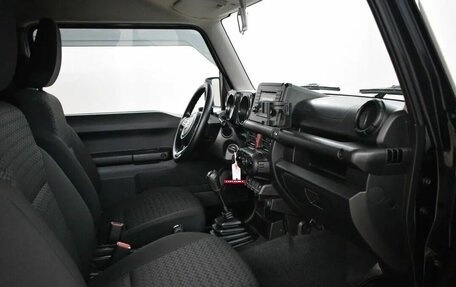 Suzuki Jimny, 2021 год, 2 370 000 рублей, 8 фотография