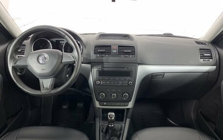 Skoda Yeti I рестайлинг, 2014 год, 864 000 рублей, 7 фотография