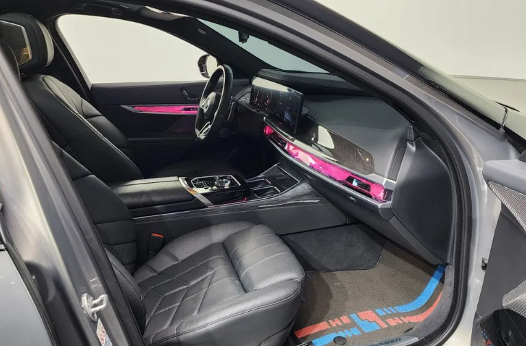 BMW 7 серия G11-G12 рестайлинг, 2023 год, 10 600 000 рублей, 9 фотография
