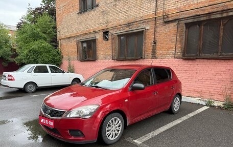 KIA cee'd I рестайлинг, 2011 год, 615 000 рублей, 1 фотография