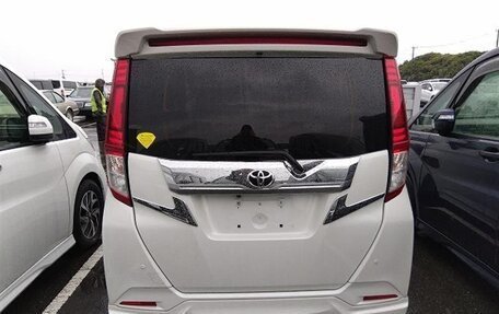 Toyota Roomy I, 2018 год, 1 150 000 рублей, 2 фотография