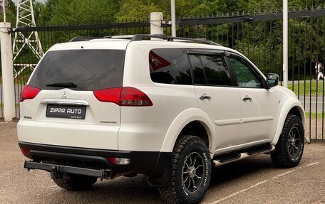 Mitsubishi Pajero Sport II рестайлинг, 2014 год, 1 999 000 рублей, 4 фотография