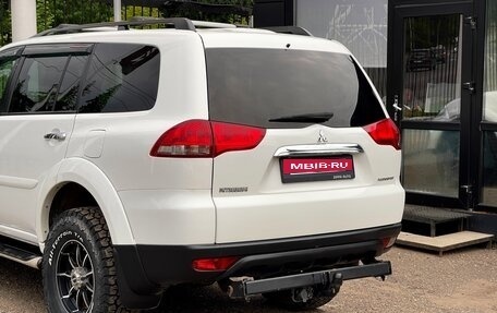 Mitsubishi Pajero Sport II рестайлинг, 2014 год, 1 999 000 рублей, 7 фотография